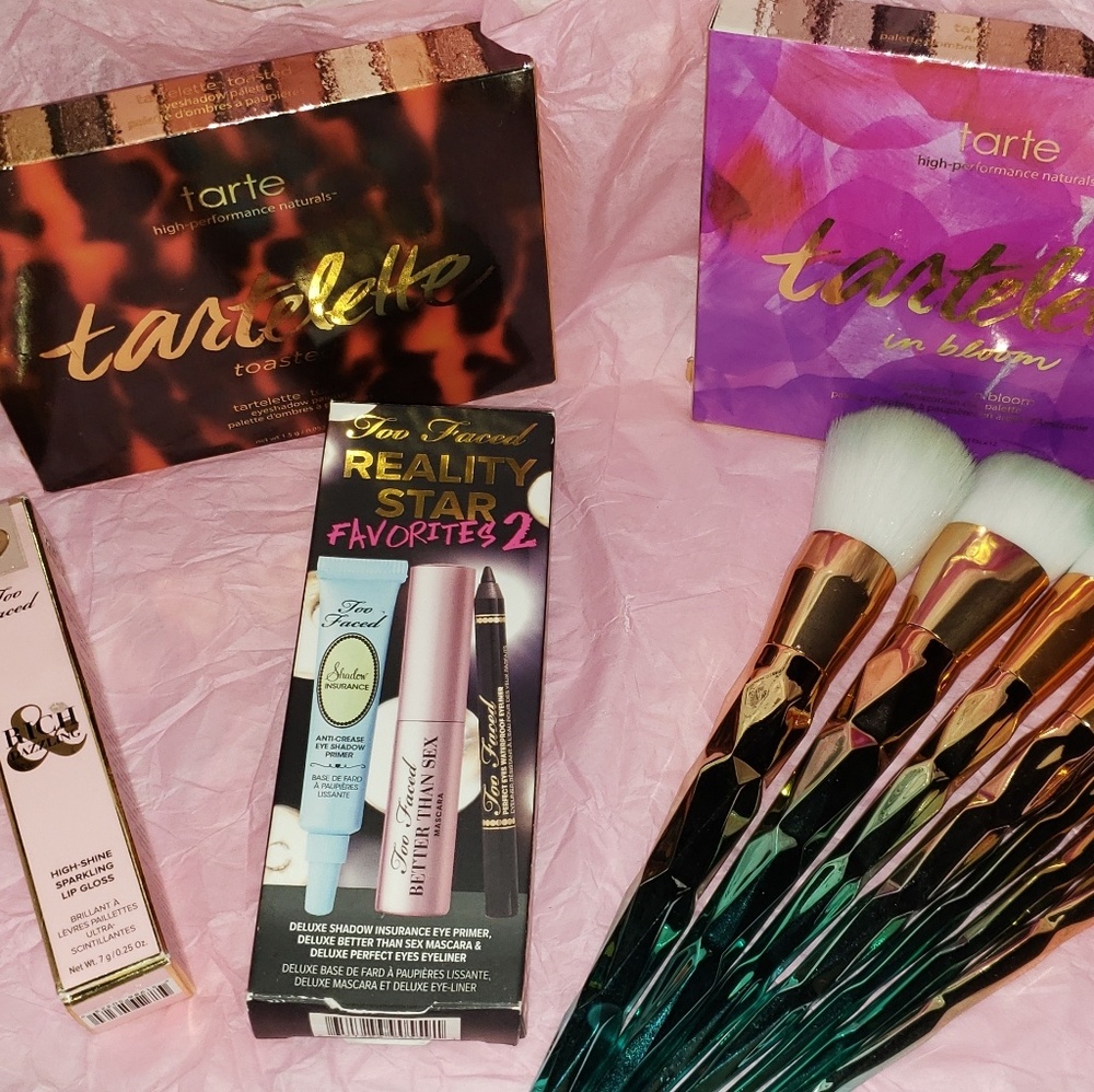 $100 Makeup Bundle